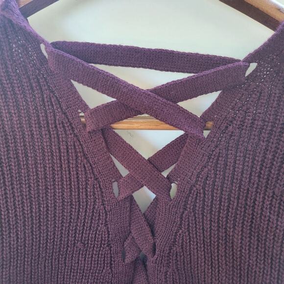 Hippie Rose Juniors Open-Front Lace-Up Cardigan in Artisan Wine, Size L - Picture 8 of 10